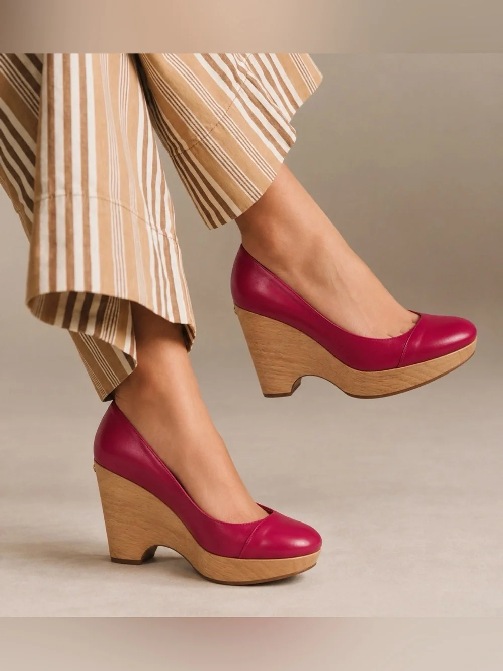 Durbuy by Yurika Nakatsu Pink Leather Wood Wedge Platform Pumps Shoes Sz US 7.5